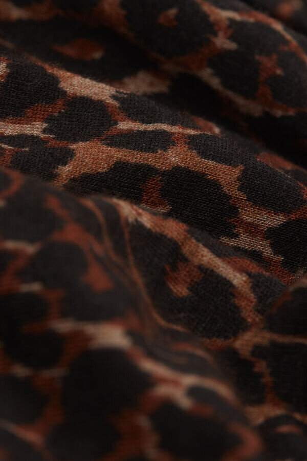 Bluză cu mâneci lungi și imprimeu leopard din modal ultraleger cu cașmir Bluză cu mâneci lungi și imprimeu leopard din modal ultraleger cu cașmir