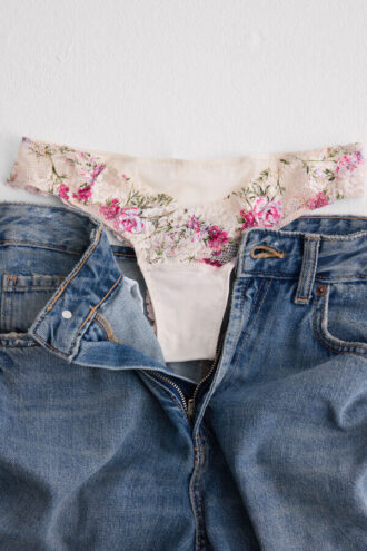 Brazilian cu imprimeu Pretty Flowers