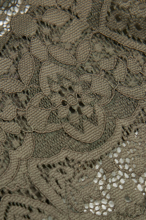 Chiloți Brazilian din microfibră și dantelă Chiloți Brazilian din microfibră și dantelă