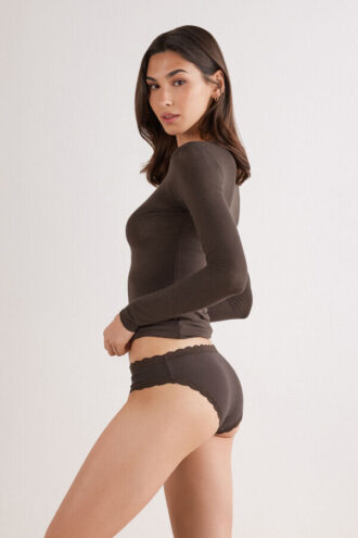 Chiloți din bumbac și dantelă