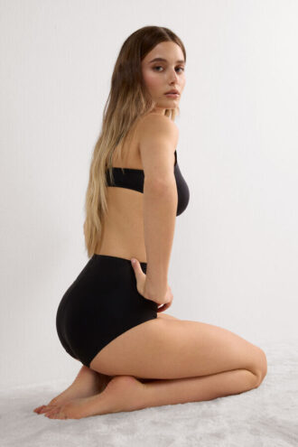 Chiloți din microfibră cu tăietură brută