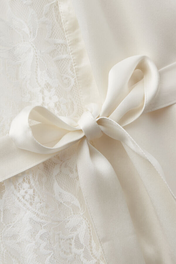 Halat lung din mătase Ethereal Embrace Halat lung din mătase Ethereal Embrace