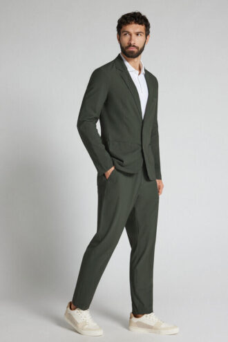 Jacheta fără călcare