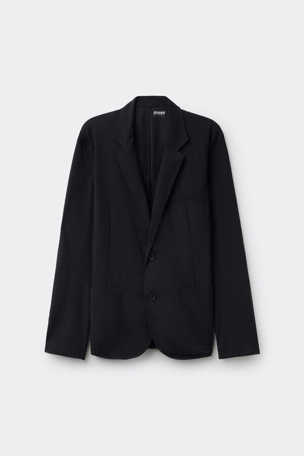 Jacheta fără călcare Jacheta fără călcare