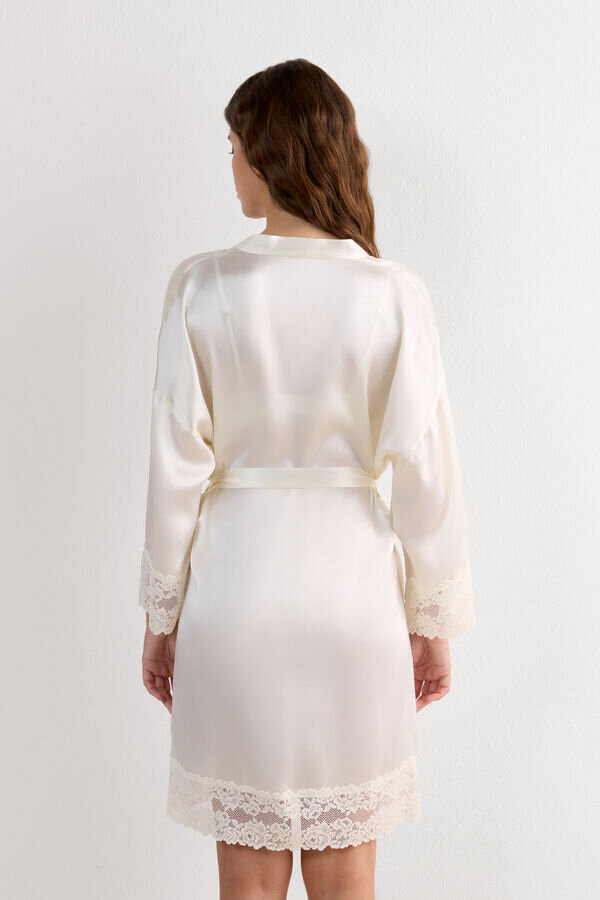 Kimono din mătase Pretty Flowers Kimono din mătase Pretty Flowers