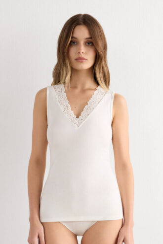 Maiou din modal și dantelă Pretty Flowers