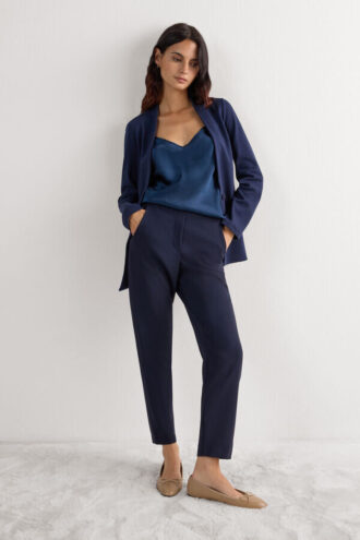 Pantaloni cu buzunare