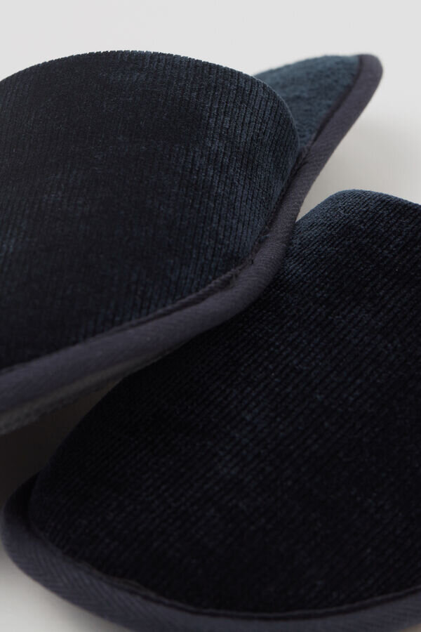 Papuci de casă în culori uni Papuci de casă în culori uni