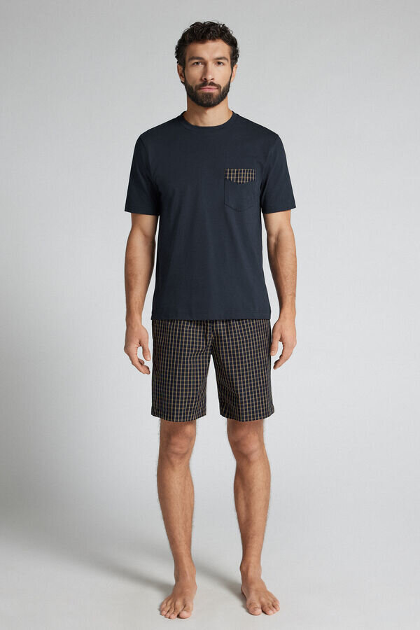 Pijamale scurte din bumbac și țesătură cu imprimeu în carouri albastre și crem Pijamale scurte din bumbac și țesătură cu imprimeu în carouri albastre și crem