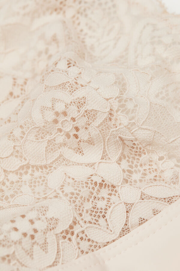 Sutien triunghiular din dantelă Lara Sutien triunghiular din dantelă Lara