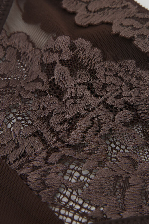 Tanga din tul cu flori drăguțe Tanga din tul cu flori drăguțe