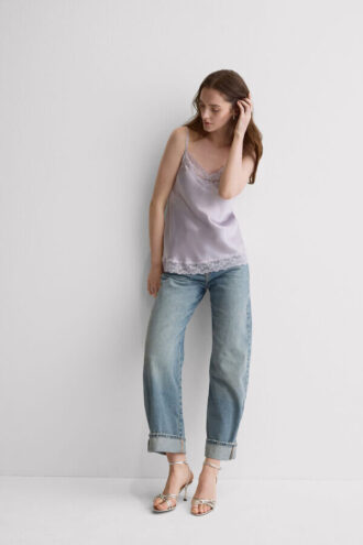 Top din dantelă și mătase