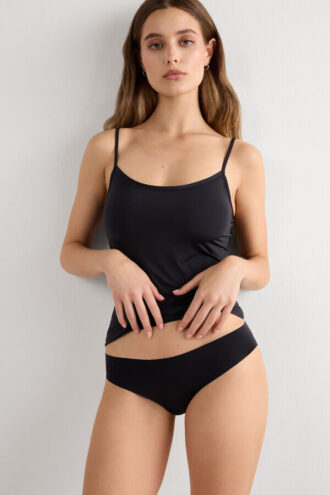 Top din microfibră ultralegere