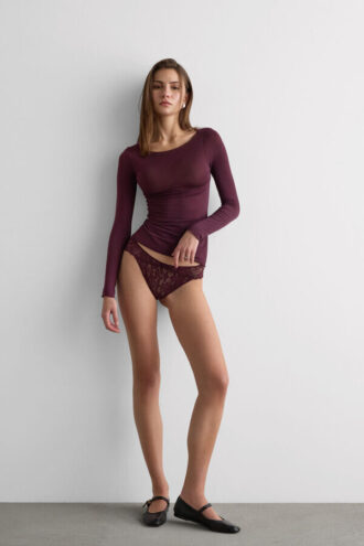 Top ultraleger din cașmir modal cu gât în formă de barcă